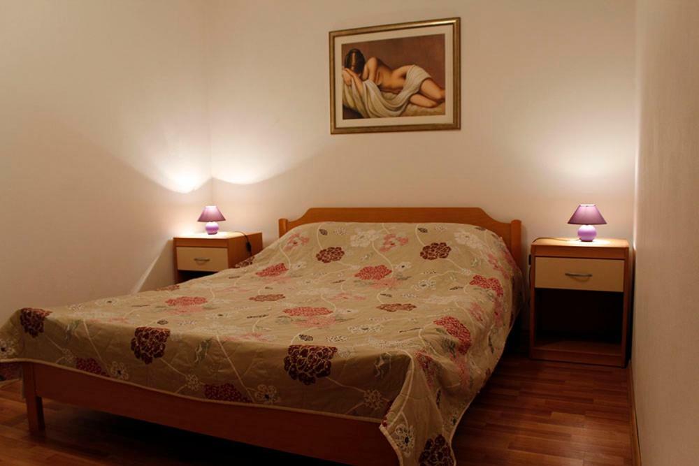 Apartmani Zeljko Metajna Kültér fotó