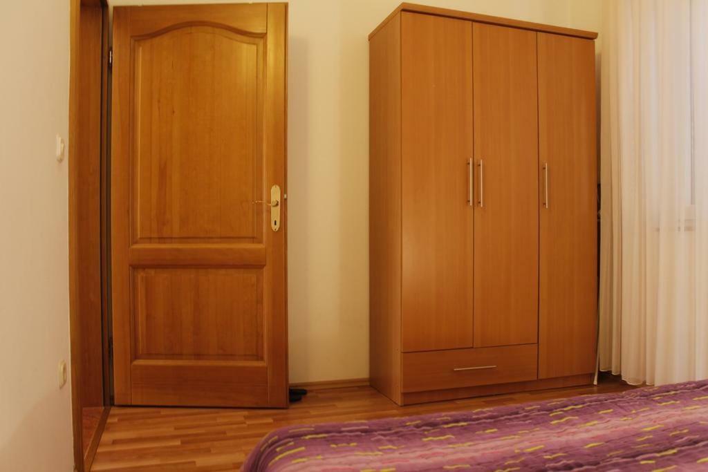 Apartmani Zeljko Metajna Kültér fotó